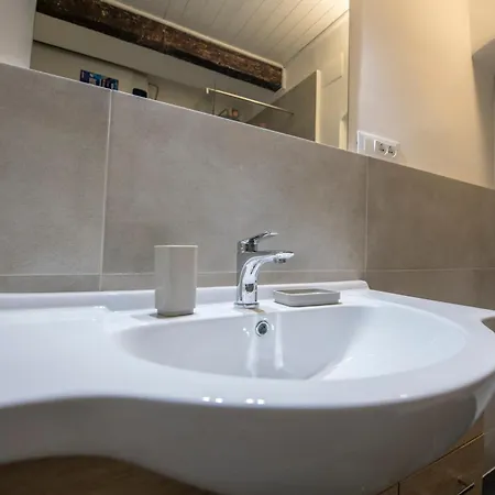 226 - Casa Dell'orto- Nel Cuore Del Centro Storico Di Genova, 500metri Dall'acquario Di