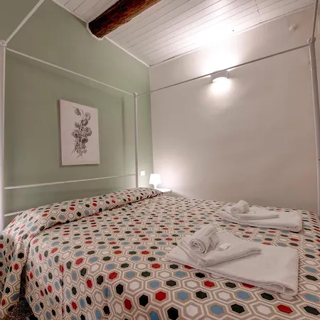 226 - Casa Dell'orto- Nel Cuore Del Centro Storico Di Genova, 500metri Dall'acquario Di شقة جنوة